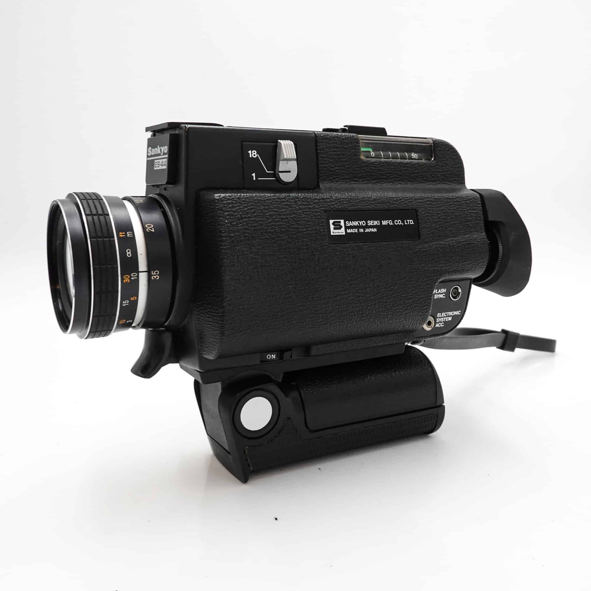 Sankyo ES-44XL Super 8 Camera